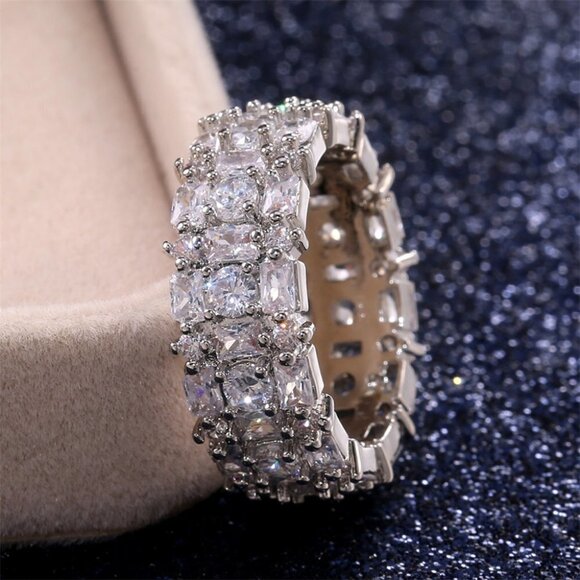 🎀 Fashion Dainty Gems Full Around Zircon Luxury Eternity Rings for Women… - Picture 5 of 9